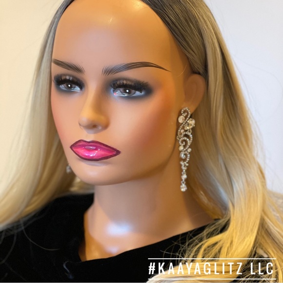 Silver Crystal Dangle Drop Earrings Statement Wedding Bridesmaids Earrings - Picture 5 of 6